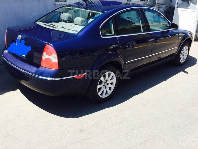 Volkswagen Passat 2002, 111,000 km - 2.0 l - Bakı