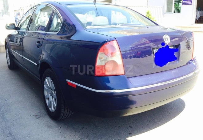 Volkswagen Passat 2002, 111,000 km - 2.0 l - Bakı