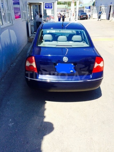 Volkswagen Passat 2002, 111,000 km - 2.0 l - Bakı
