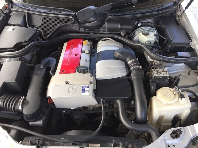 Mercedes E 200 2001, 188,500 km - 2.0 l - Bakı