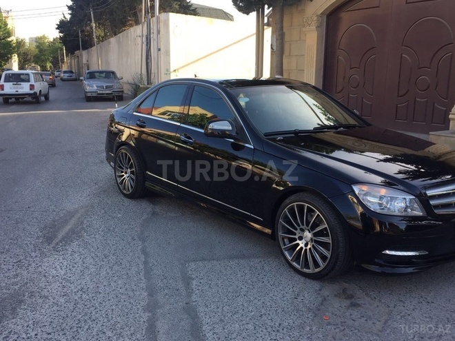 Mercedes C 300 2008, 147,000 km - 3.0 l - Sumqayıt
