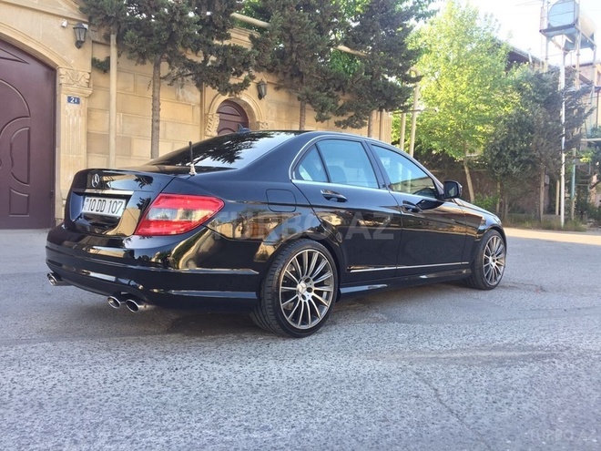 Mercedes C 300 2008, 147,000 km - 3.0 l - Sumqayıt