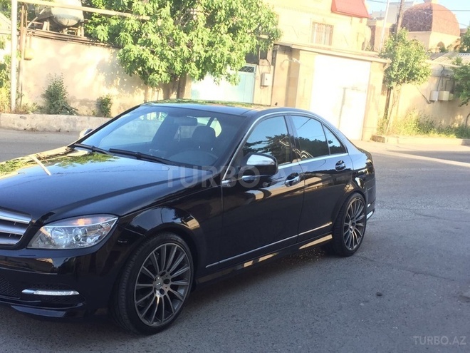 Mercedes C 300 2008, 147,000 km - 3.0 l - Sumqayıt