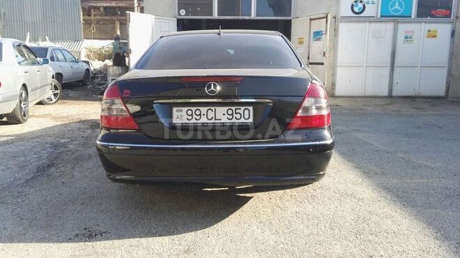 Mercedes E 270 2002, 350,000 km - 2.7 л - Sumqayıt
