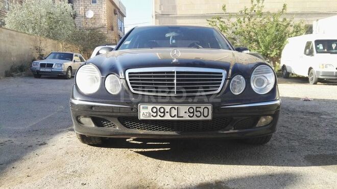 Mercedes E 270 2002, 350,000 km - 2.7 л - Sumqayıt