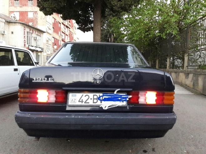 Mercedes 190 1991, 296,000 km - 0.2 l - Lənkəran