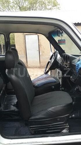 LADA (VAZ) Niva 1988, 30,000 km - 1.6 л - Yardımlı