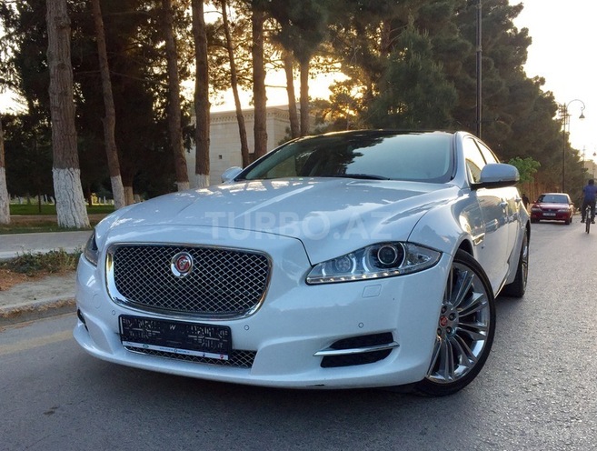 Jaguar  2014, 65,000 km - 3.0 l - Bakı