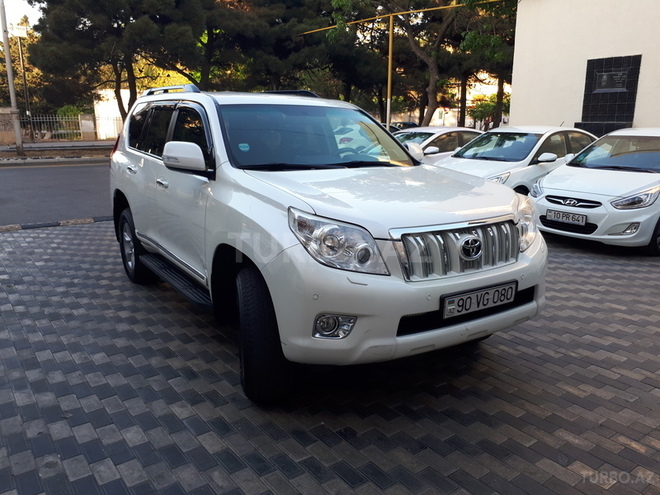 Toyota Prado 2011, 197,000 km - 2.7 л - Bakı
