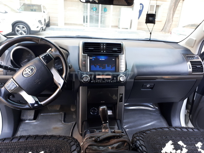 Toyota Prado 2011, 197,000 km - 2.7 л - Bakı