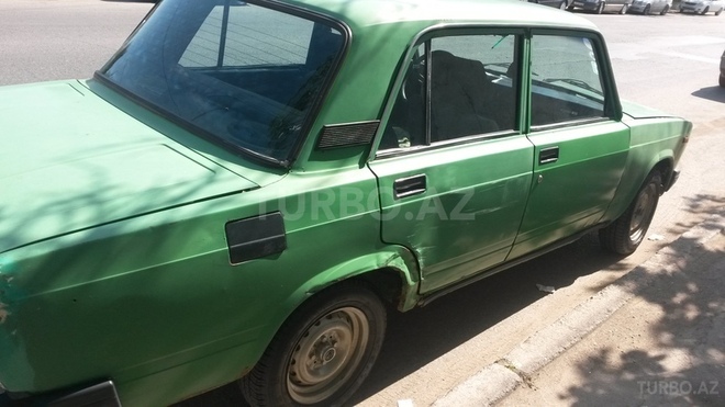 LADA (VAZ) 2105 1983, 400,000 km - 1.6 л - Bakı