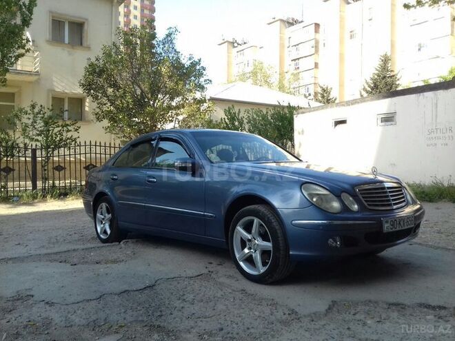 Mercedes E 220 2003, 249,235 km - 2.2 l - Bakı