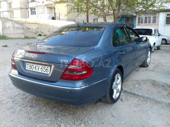 Mercedes E 220 2003, 249,235 km - 2.2 l - Bakı