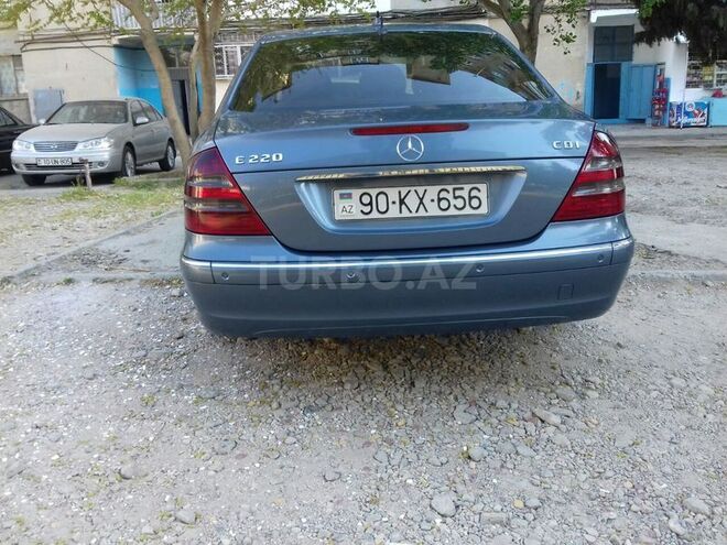Mercedes E 220 2003, 249,235 km - 2.2 l - Bakı