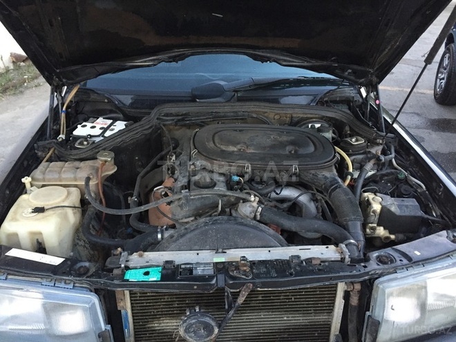 Mercedes 190 1992, 286,486 km - 2.0 л - Bakı