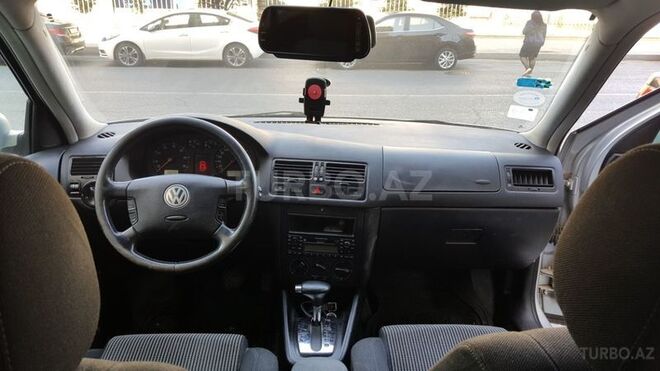 Volkswagen Golf 2003, 124,362 km - 2.0 л - Bakı