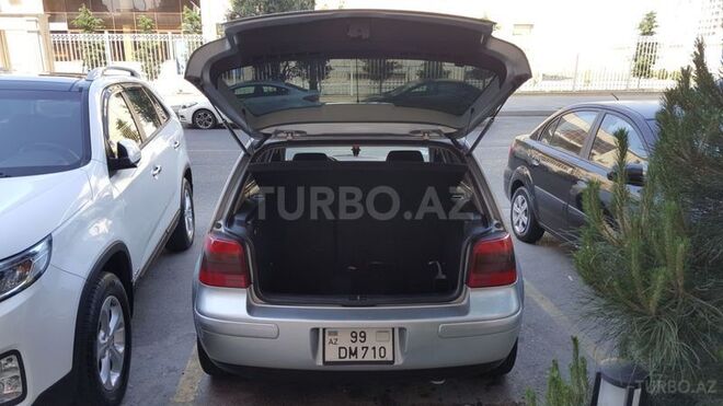 Volkswagen Golf 2003, 124,362 km - 2.0 л - Bakı