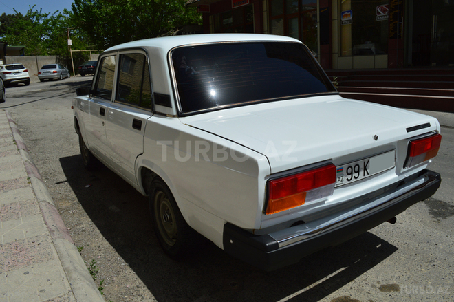 LADA (VAZ) 2107 2009, 93,000 km - 1.6 л - Bakı