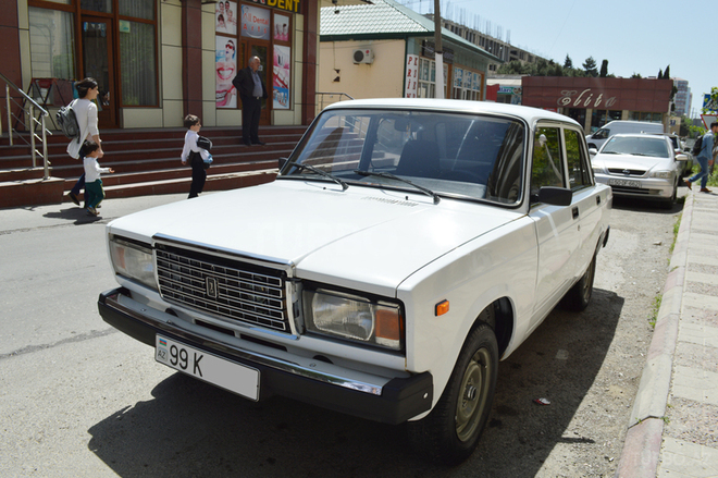 LADA (VAZ) 2107 2009, 93,000 km - 1.6 л - Bakı