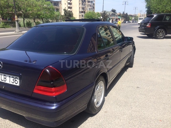 Mercedes C 180 1998, 236,000 km - 1.8 l - Bakı
