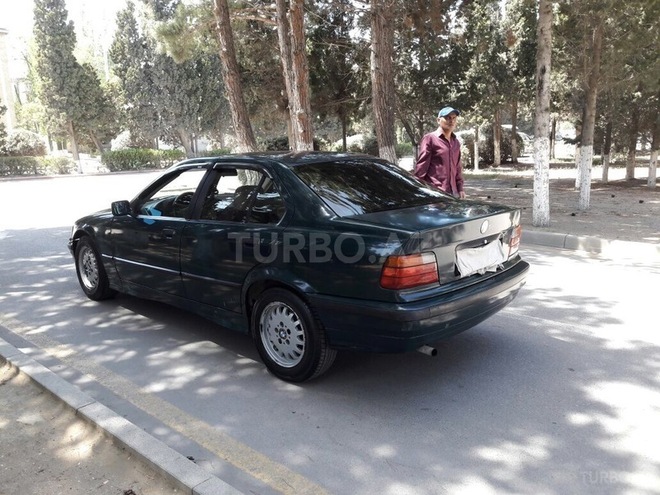 BMW 316 1994, 250,000 km - 1.6 л - Sumqayıt