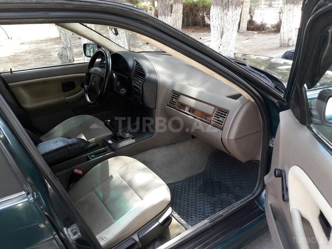 BMW 316 1994, 250,000 km - 1.6 л - Sumqayıt