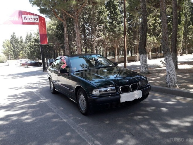 BMW 316 1994, 250,000 km - 1.6 л - Sumqayıt