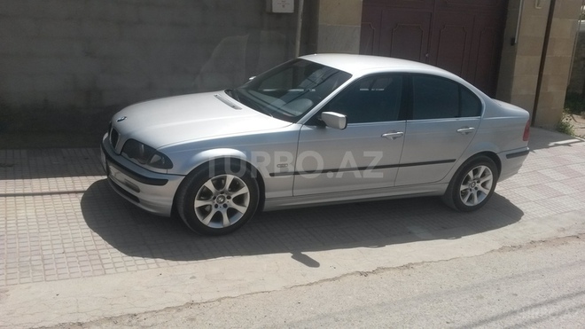 BMW 323 1998, 198,000 km - 2.5 l - Bakı