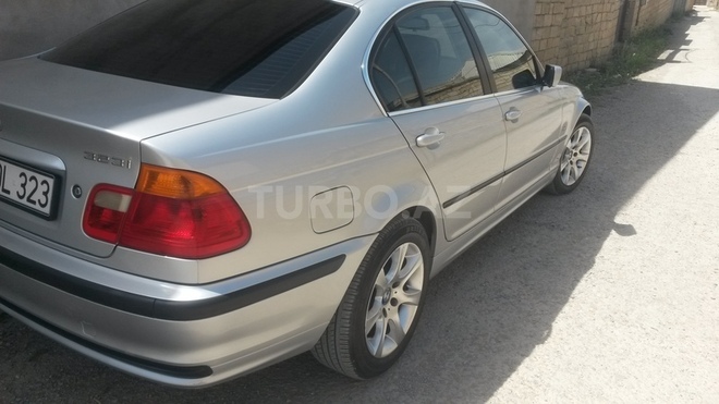 BMW 323 1998, 198,000 km - 2.5 l - Bakı