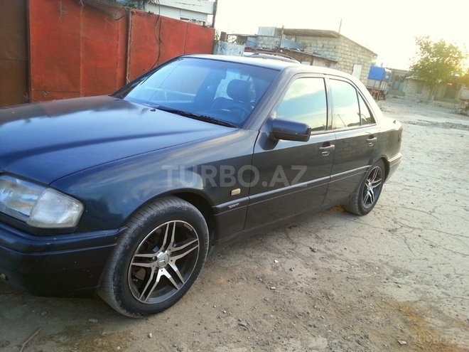 Mercedes C 180 1996, 321,457 km - 1.8 л - Cəlilabad