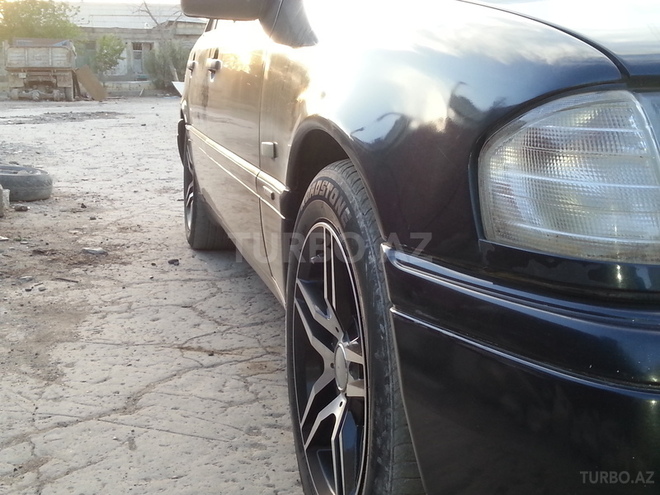 Mercedes C 180 1996, 321,457 km - 1.8 л - Cəlilabad