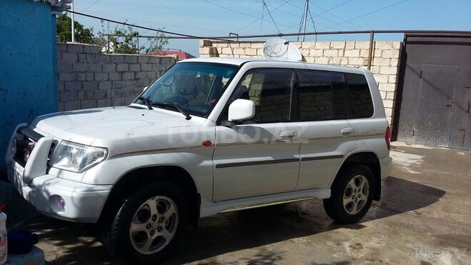 Mitsubishi Pajero io 2000, 300,000 km - 0.2 l - Siyəzən