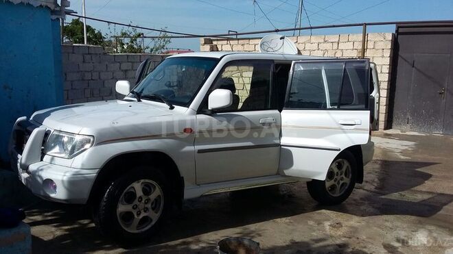 Mitsubishi Pajero io 2000, 300,000 km - 0.2 l - Siyəzən