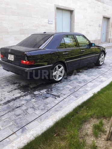 Mercedes C 230 1999, 197,005 km - 2.3 l - Bakı