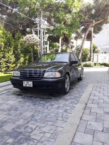 Mercedes C 230 1999, 197,005 km - 2.3 l - Bakı