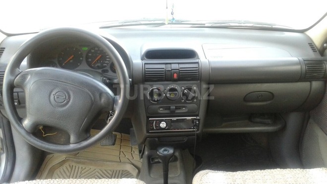 Opel Vita 1997, 250,000 km - 1.4 l - Sumqayıt