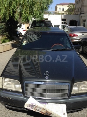 Mercedes C 200 1995, 270,000 km - 2.0 л - Bakı