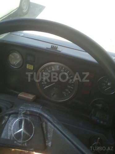 Mercedes 208 D 1989, 650,000 km - 0.2 l - Ağdaş