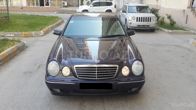 Mercedes E 220 2001, 341,231 km - 2.2 л - Bakı