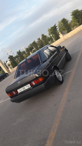 Mercedes 190 1990, 130 km - 2.0 л - Bərdə