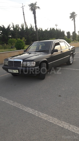 Mercedes 190 1990, 130 km - 2.0 л - Bərdə