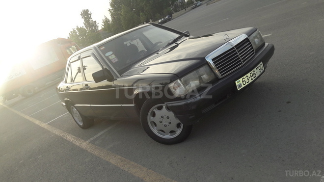 Mercedes 190 1990, 130 km - 2.0 л - Bərdə