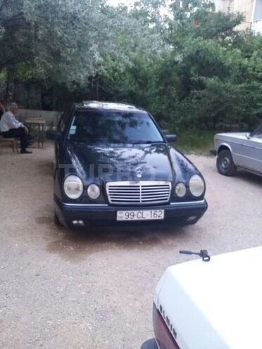 Mercedes E 200 1998, 200,000 km - 2.0 l - Şirvan