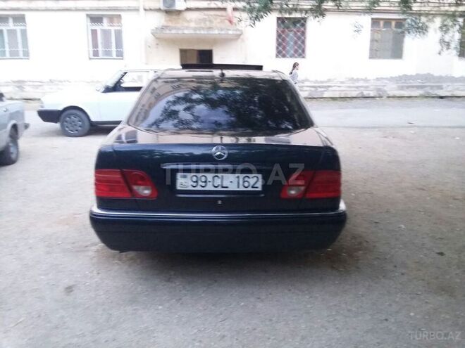 Mercedes E 200 1998, 200,000 km - 2.0 l - Şirvan