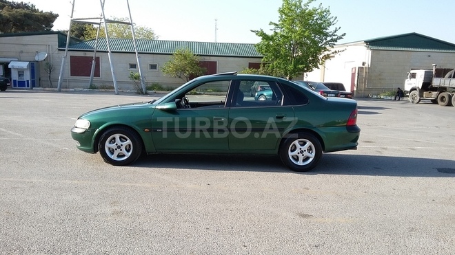 Opel Vectra 1996, 248,600 km - 1.6 l - Bakı