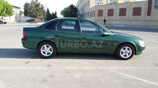 Opel Vectra 1996, 248,600 km - 1.6 l - Bakı