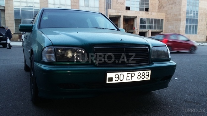 Mercedes C 180 2000, 197,800 km - 1.8 l - Bakı