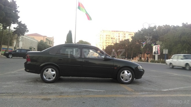 Opel Vectra 1998, 301,000 km - 0.2 l - Bakı