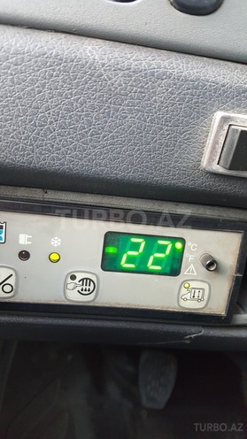 Mercedes Sprinter 413 2002, 245,000 km - 2.2 л - Bakı