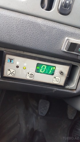 Mercedes Sprinter 413 2002, 245,000 km - 2.2 л - Bakı